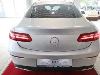 Gebraucht Mercedes E220 AMG line 194 PS (142 kW) 2019 Iridiumsilber  lack Coupé