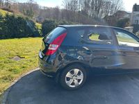 Gebraucht Hyundai i30 Comfort 109 PS (80 kW) 2009 Schwarz Kombi