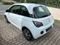 Używany Opel Adam Basis 69 KM (50 kW) 2014 Biały Hatchback