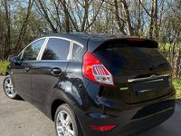Gebraucht Ford Fiesta Titanium 101 PS (74 kW) 2016 Schwarz Kleinwagen