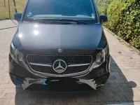 Gebraucht Mercedes V300 237 PS (174 kW) 2023 Grau Van / Kleinbus