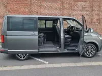 Gebraucht VW Multivan Highline 199 PS (146 kW) 2020 Grau Van / Kleinbus