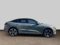 Gebraucht Audi Q8 Sportback e-tron Advanced Plus 250 kW (340 PS) 2024 Chronosgrau metallic SUV