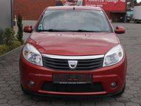 Gebraucht Dacia Sandero Lauréate 75 PS (55 kW) 2011 Rot Kleinwagen