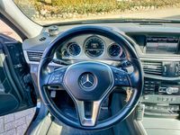 Gebraucht Mercedes E250 Avantgarde 204 PS (150 kW) 2012 Schwarz Kombi