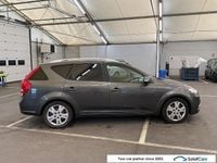 Gebraucht Kia Ceed 90 PS (66 kW) 2012 Grau Kleinwagen