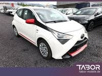 Gebraucht Toyota Aygo X-play 72 PS (52 kW) 2020 Weiß Kleinwagen