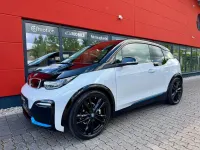 Gebraucht BMW i3 135 kW (184 PS) 2022 Capparisweiß mit bmw i blau Kleinwagen