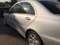 Gebraucht Mercedes C200 163 PS (119 kW) 2004 Silber Limousine