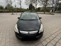 Używany Opel Corsa 69 KM (50 kW) 2013 Czarny Hatchback