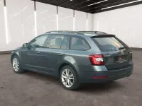 Gebraucht Skoda Octavia Clever 116 PS (85 kW) 2019 Grau Kombi