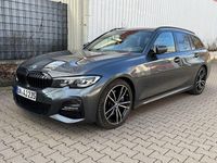 Gebraucht BMW 330 M Sport 258 PS (189 kW) 2020 Grau Kombi