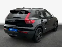 Gebraucht Volvo XC40 Plus 163 PS (119 kW) 2025 Onyx schwarzmetallic SUV