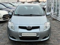 Gebraucht Toyota Auris Life 90 PS (66 kW) 2009 Silber Kleinwagen