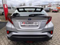 Gebraucht Toyota C-HR 122 PS (89 kW) 2022 Silver metallic SUV