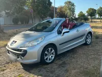 Gebraucht Peugeot 207 CC 120 PS (88 kW) 2008 Silber Cabrio