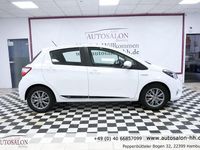 Gebraucht Toyota Yaris Hybrid 101 PS (74 kW) 2018 Super white 2 Limousine