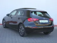 Gebraucht Mercedes A160 109 PS (80 kW) 2021 Kosmosschwarz metalliclack 191 Limousine