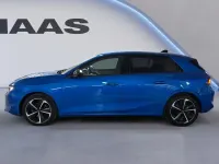 Używany Opel Astra Elegance 131 KM (96 kW) 2023 Niebieski Sedan/Limuzyna