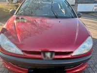 Gebraucht Peugeot 206 75 PS (55 kW) 2001 Rot Kleinwagen