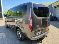 Gebraucht Ford Transit Trend 170 PS (125 kW) 2018 Schwarz Kombi