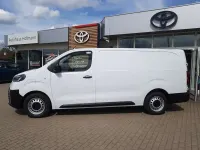 Neu Toyota Proace 100 kW (136 PS) 2026 Icy white Van / Kleinbus