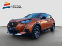 Gebraucht Peugeot e-2008 Active 100 kW (136 PS) 2022 Orange SUV