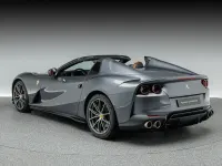 Second-hand Ferrari 812 795 CP (584 kW) 2023 Gri Cabrio