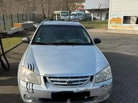 Gebraucht Kia Cerato 105 PS (77 kW) 2005 Grau Limousine