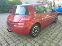 Używany Renault Mégane Avantage 112 KM (82 kW) 2008 Czerwony Sedan/Limuzyna