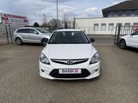 Gebraucht Hyundai i30 Edition 90 PS (66 kW) 2012 Weiß Limousine