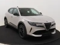 Gebraucht Alfa Romeo Junior 114 kW (156 PS) 2025 Avorio galleria SUV