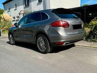 Gebraucht Porsche Cayenne 245 PS (180 kW) 2012 Grau SUV