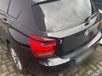 Gebraucht BMW 120 182 PS (133 kW) 2014 Schwarz Kleinwagen