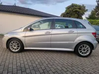 Gebraucht Mercedes B170 116 PS (85 kW) 2008 Silber Van / Kleinbus