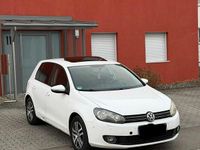 Gebraucht VW Golf VI 110 PS (80 kW) 2009 Weiß Kleinwagen