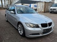 Gebraucht BMW 320 177 PS (130 kW) 2008 Silber Kombi
