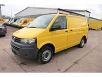 Gebraucht VW T5 84 PS (61 kW) 2012 Ginstergelb r1032 Van