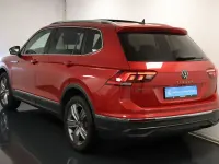 Gebraucht VW Tiguan Allspace Life 200 PS (147 kW) 2023 Kings red SUV
