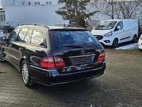 Second-hand Mercedes E200 184 CP (135 kW) 2008 Negru Break