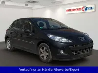Gebraucht Peugeot 207 95 PS (69 kW) 2012 Schwarz Kleinwagen