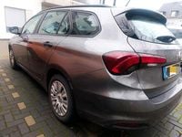 Gebraucht Fiat Tipo 120 PS (88 kW) 2018 Grau Kombi