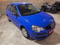 Używany VW Polo Trendline 54 KM (39 kW) 2005 Niebieski Hatchback