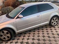 Gebraucht Audi A3 Ambiente 102 PS (75 kW) 2004 Silber Kleinwagen