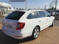 Gebraucht Skoda Superb Ambition 140 PS (102 kW) 2010 Weiß Kombi