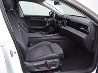 Gebraucht VW Passat IQ Drive 150 PS (110 kW) 2024 Weiß (pure white) Kombi