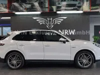 Gebraucht Porsche Cayenne 462 PS (339 kW) 2021 Grau SUV