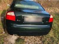 Second-hand Audi A4 136 CP (100 kW) 2004 Verde Berlinǎ