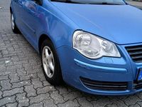 Gebraucht VW Polo 70 PS (51 kW) 2005 Blau Kleinwagen