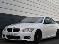 gebraucht BMW 330 d Coupé M Sport Edition*White&Black/Schalter!